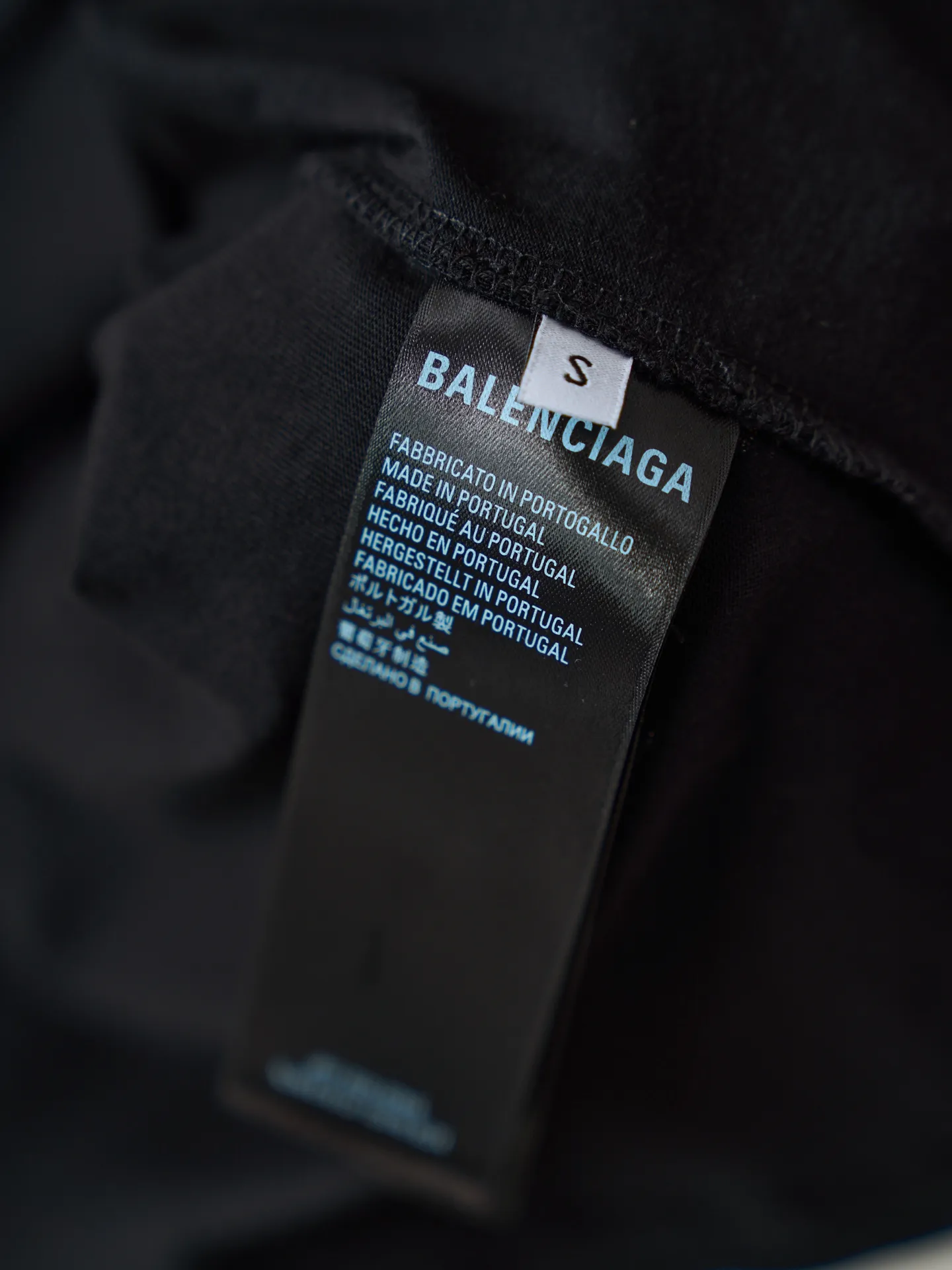 Balenciaga/ T 【In Stock】XS S M L ：24 / 185G ：32 1×1 / 270G 24 ， 。 、 ， ， 。 ， ， ， ， 。 。 Quality ， ， 、 ， ， 。 ， ， 。 ， ， Black 。